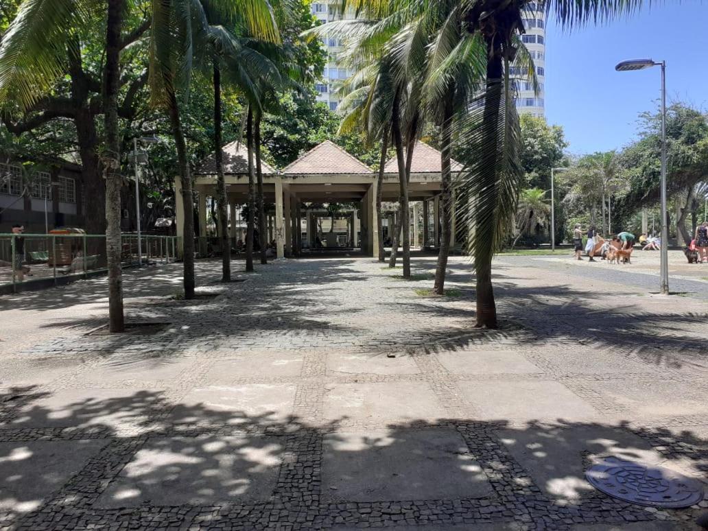 Copacabana Ampla Vista Mar Homestay *